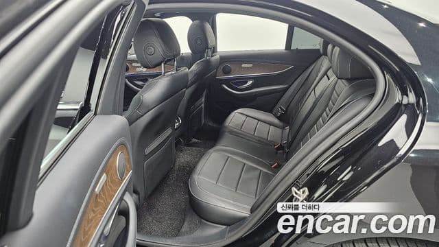 Mercedes-Benz E-класс W213 Exclusive, 2022 13