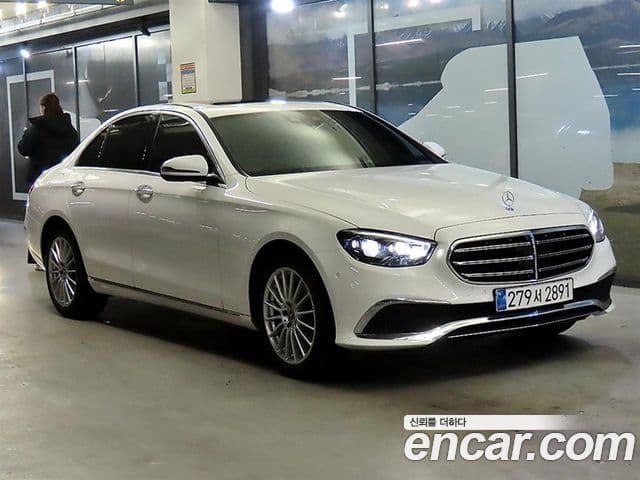 Mercedes-Benz E-класс W213 Exclusive, 2022 1