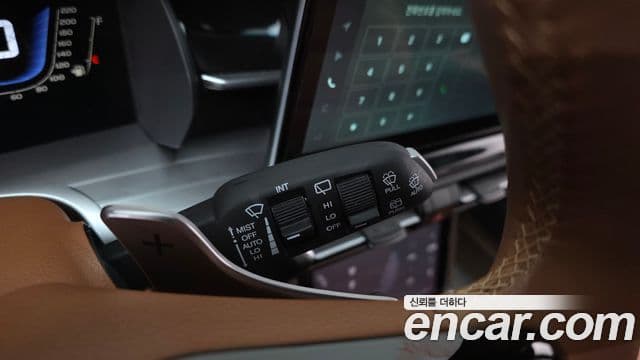 KG모빌리티(SsangYong) Torres Black Edition, 2024 16