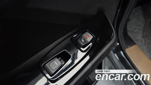 KG모빌리티(SsangYong) Torres Black Edition, 2024 19