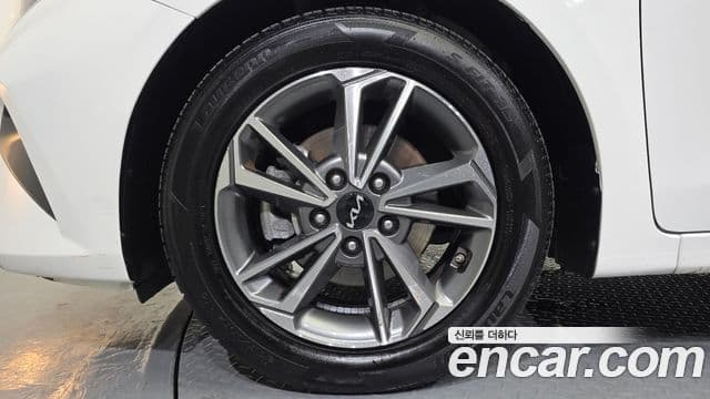 Kia The / новый New K3 2세대 Trendy, 2022 все фото