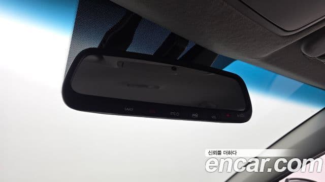 Kia The / новый New K3 2세대 Trendy, 2022 20