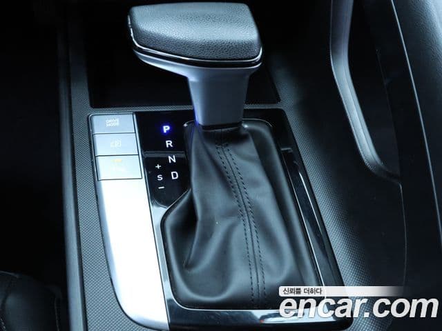 Kia K5 гибрид 3세대 Noblesse, 2023 13