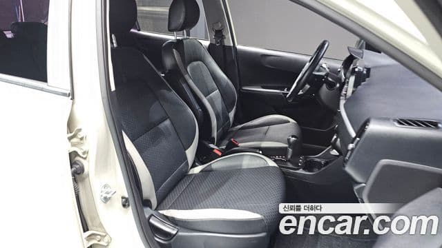 Kia All New Morning (JA) Luxury, 2017 10