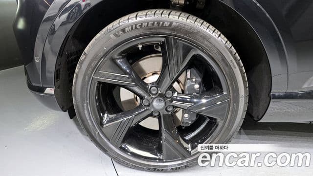 Genesis GV80 чёрный, 2025 все фото