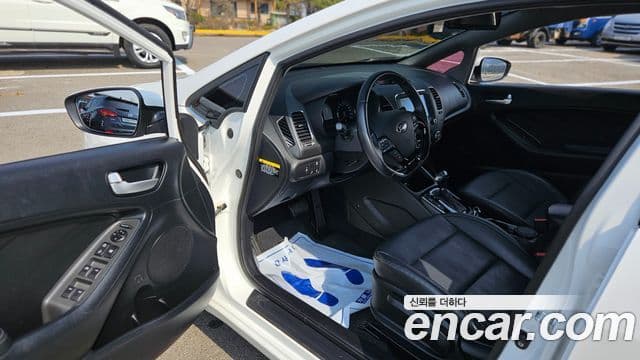 Kia The / новый New K3 Prestige, 2017 12