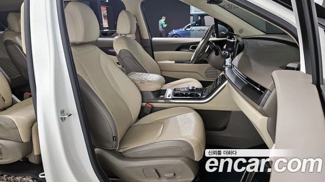 Kia Carnival 4세대 Signature, 2021 10