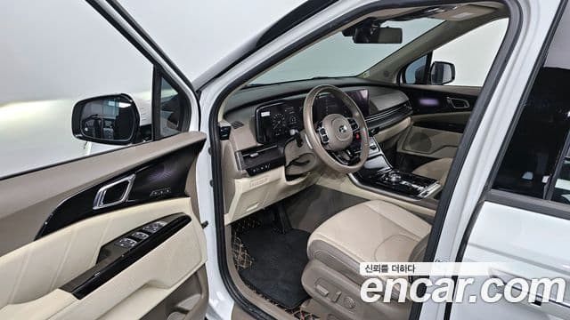 Kia Carnival 4세대 Signature, 2021 11