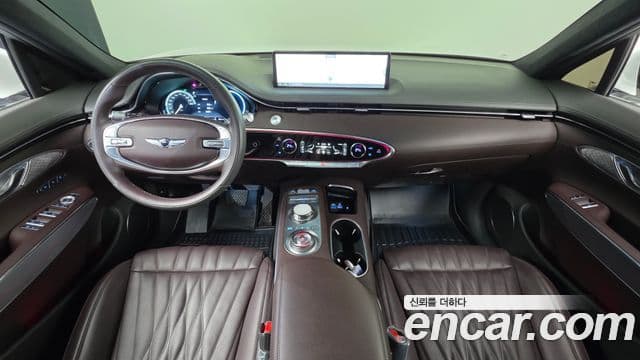 Genesis GV70, 2023 7