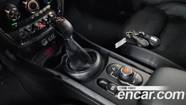 Mini Cooper 클럽맨 2세대, 2018 9