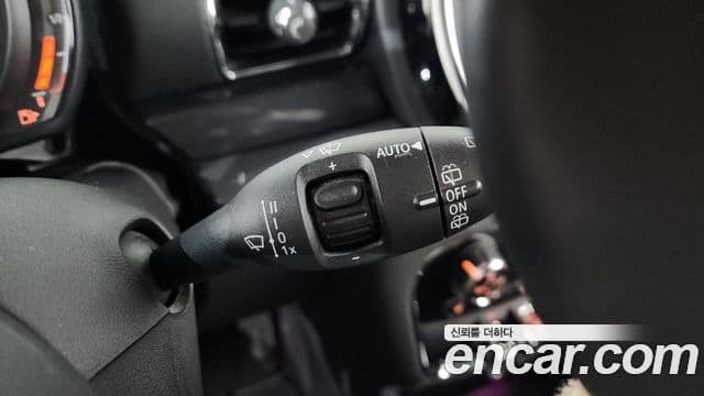 Mini Cooper 클럽맨 2세대, 2018 15