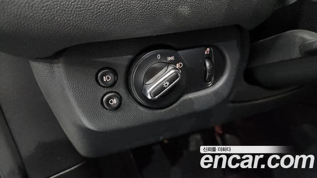 Mini Cooper 클럽맨 2세대, 2018 18