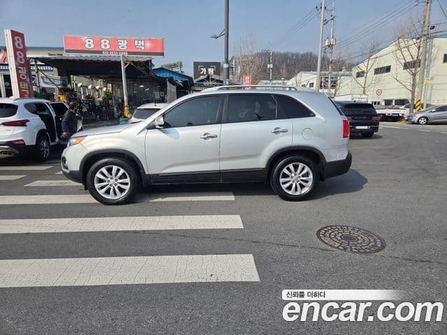 Kia Sorento R топовая версия, 2011 3