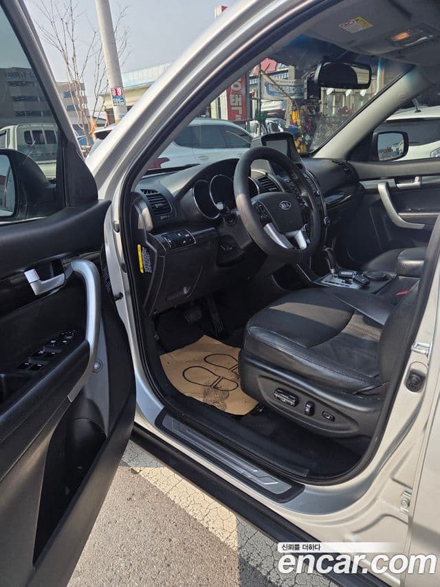 Kia Sorento R топовая версия, 2011 8