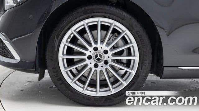 Mercedes-Benz E-класс W213 Exclusive, 2021 все фото