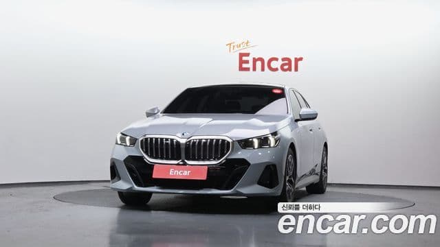 BMW 5시리즈 (G60) 520i M Sport, 2025 3