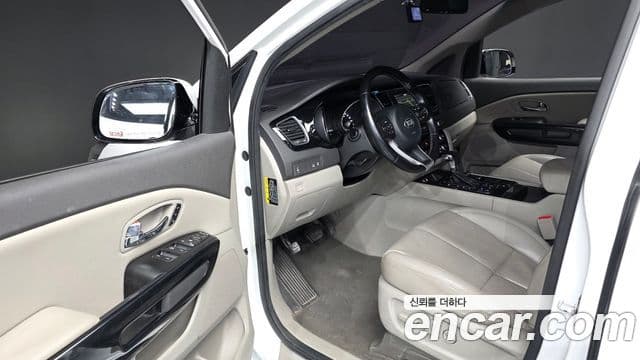 Kia All New Carnival Noblesse, 2017 11