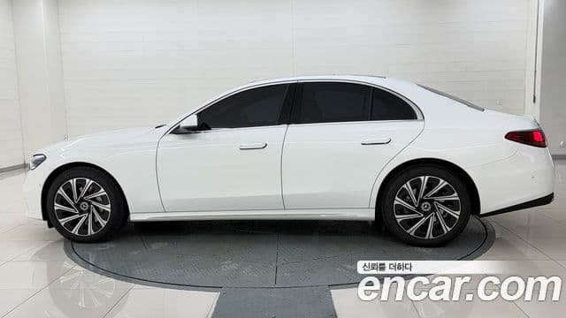 Mercedes-Benz E-класс W214 Exclusive, 2026 2