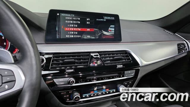 BMW 5시리즈 (G30) 530i xDrive M Sport Plus, 2018 14