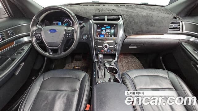 Ford Explorer 5세대, 2017 8