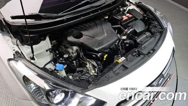 Hyundai i30(новый кузов / новое поколение) 1.6 GDI PYL, 2014 6