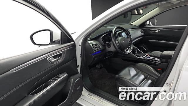 Renault Korea(Samsung) SM6 2.0 LPe LE (для людей с инвалидностью), 2017 11