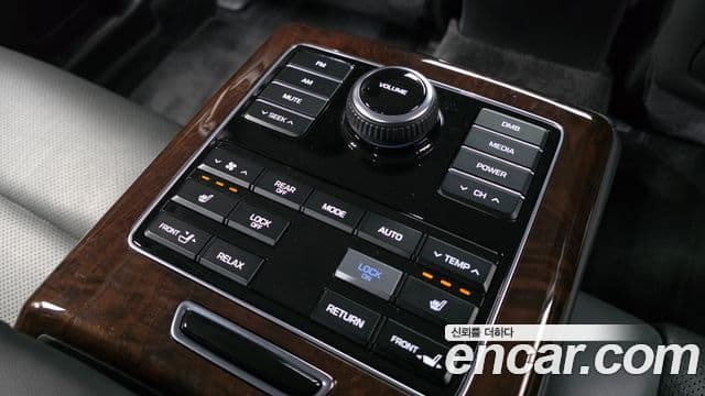 Hyundai Equus(новый кузов / новое поколение) Modern, 2013 18