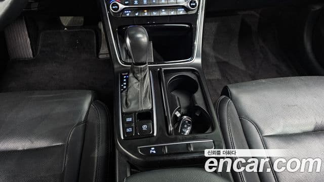 Hyundai Grandeur IG Modern, 2018 9