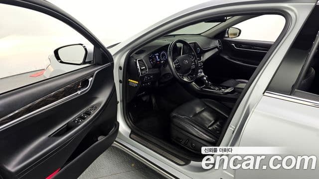 Hyundai Grandeur IG Modern, 2018 10