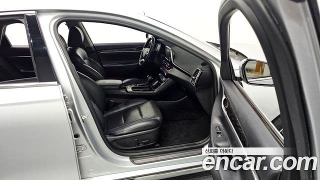 Hyundai Grandeur IG Modern, 2018 11