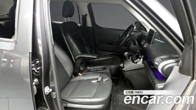 Hyundai Casper турбо D Essential, 2023 11