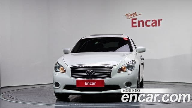 Infiniti M37 Y51, 2011 3