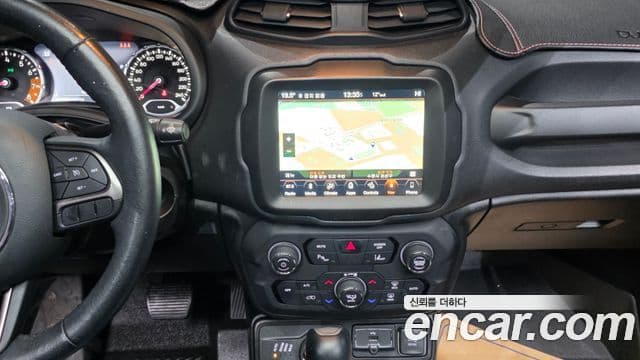 Jeep Renegade 2.4 Limited AWD, 2019 14
