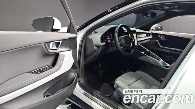 Polestar Polestar 2 Long Range один мотор, 2023 12