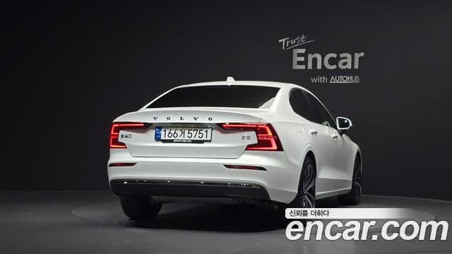 Volvo S60 3세대 B5 Ultimate Bright, 2023 4
