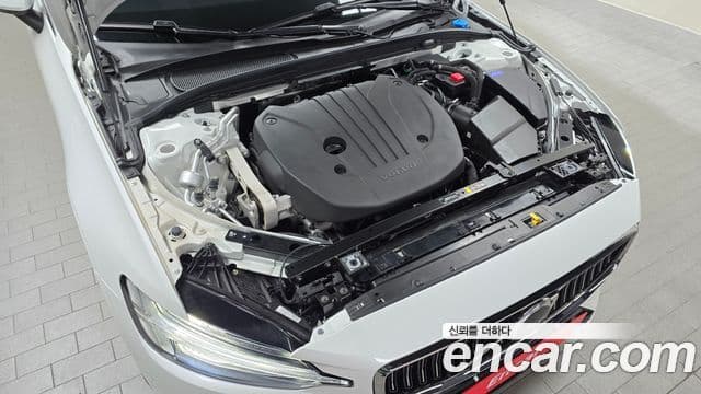 Volvo S60 3세대 B5 Ultimate Bright, 2023 6