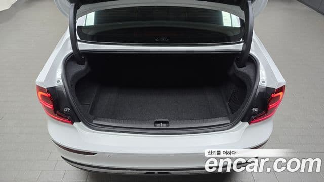 Volvo S60 3세대 B5 Ultimate Bright, 2023 20