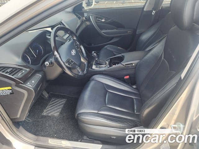 Hyundai Grandeur HG Modern, 2013 9
