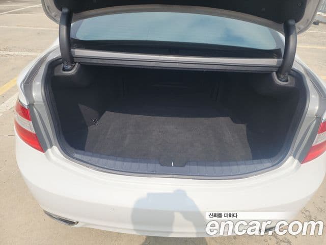 Hyundai Grandeur HG Modern, 2013 11