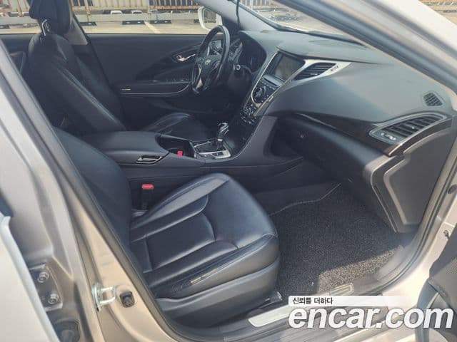 Hyundai Grandeur HG Modern, 2013 12