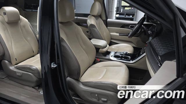 Kia Carnival 4세대 Signature, 2022 12