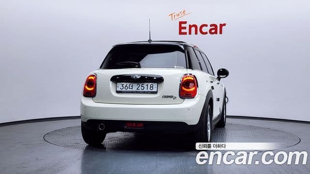 Mini Cooper D 3세대, 2018 4