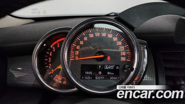 Mini Cooper D 3세대, 2018 8