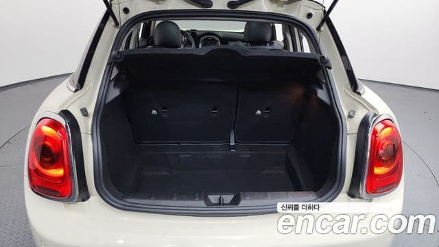 Mini Cooper D 3세대, 2018 20