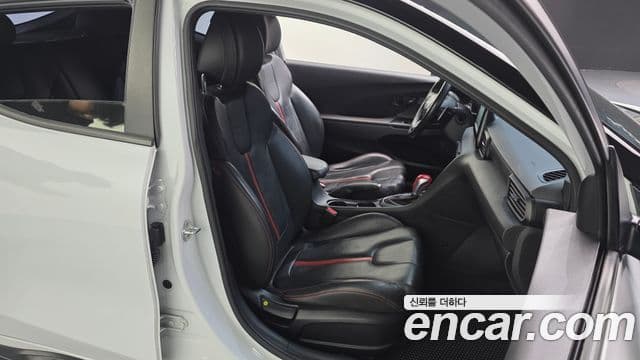 Hyundai Veloster (JS) Core, 2019 12