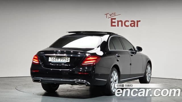 Mercedes-Benz E-класс W213 Exclusive, 2019 2