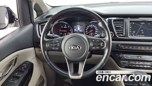 Kia The / новый New Carnival President, 2019 13