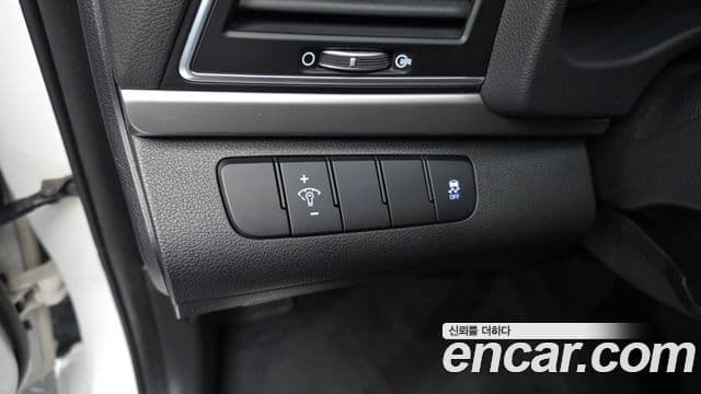 Hyundai Avante AD Modern, 2016 14