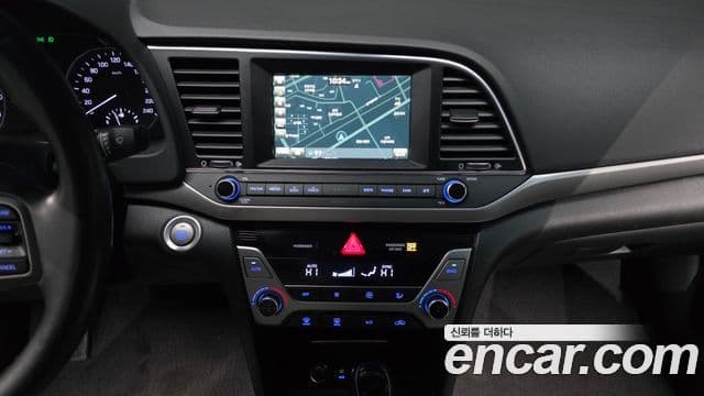 Hyundai Avante AD Modern, 2016 15