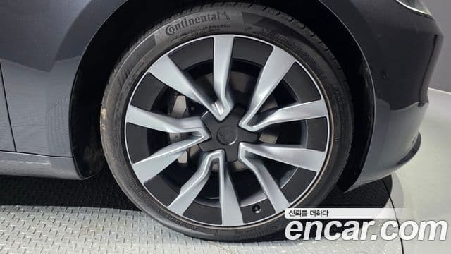 Tesla модель 3 Long Range AWD, 2024 все фото